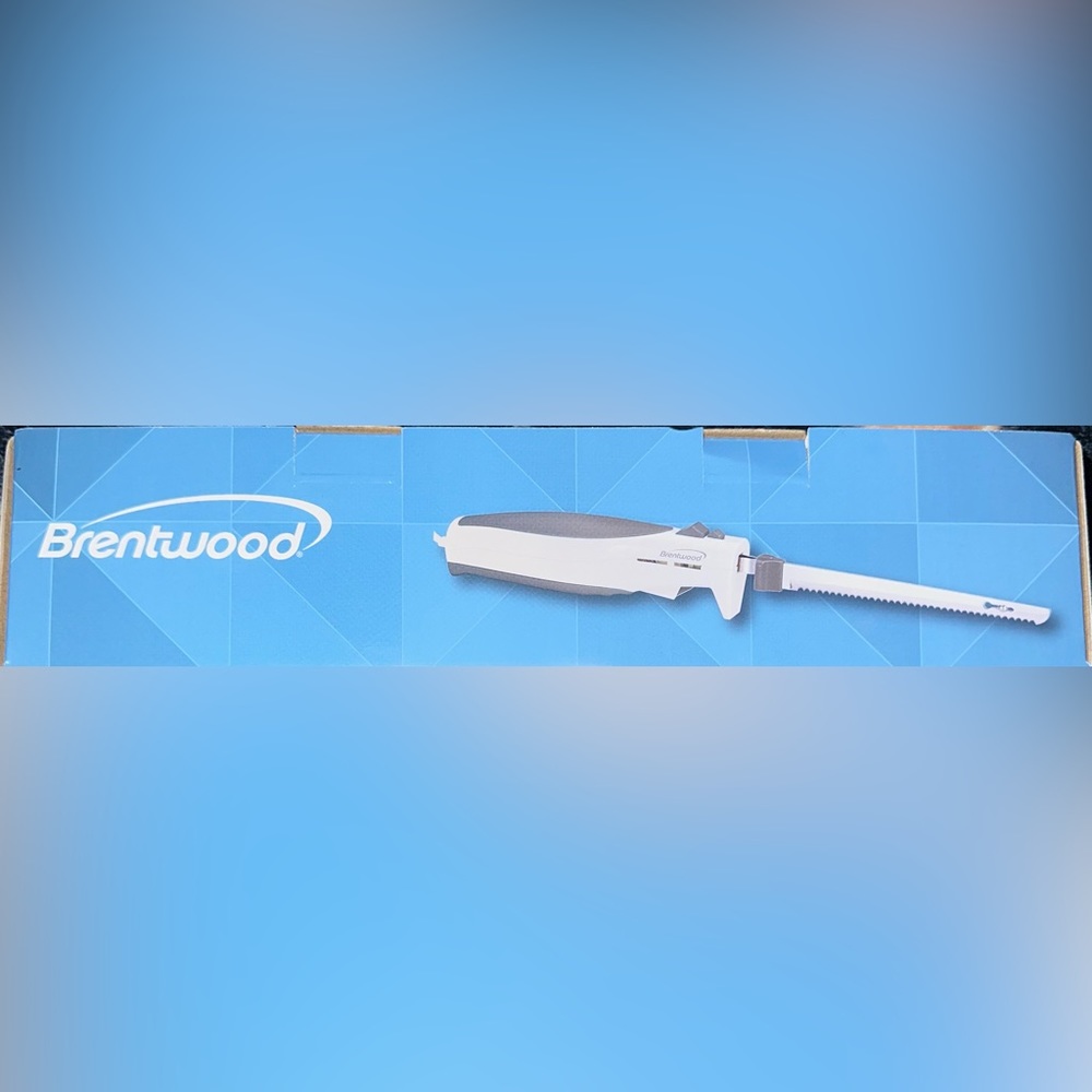 NEW IN BOX BRENTWOOD “ELECTRIC CARVING KNIFE” - Picture 2 of 3